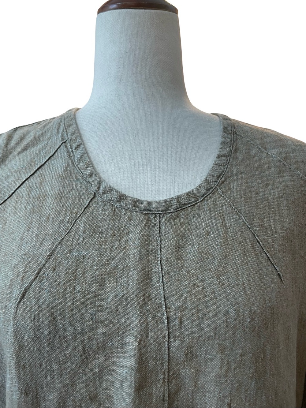 FLAX 100% LINEN TOP - Picture 2 of 12